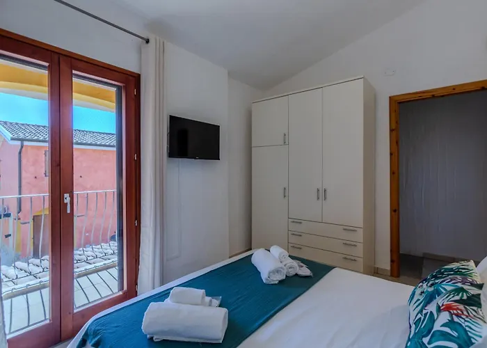 Porto Pino, Garden And Pool