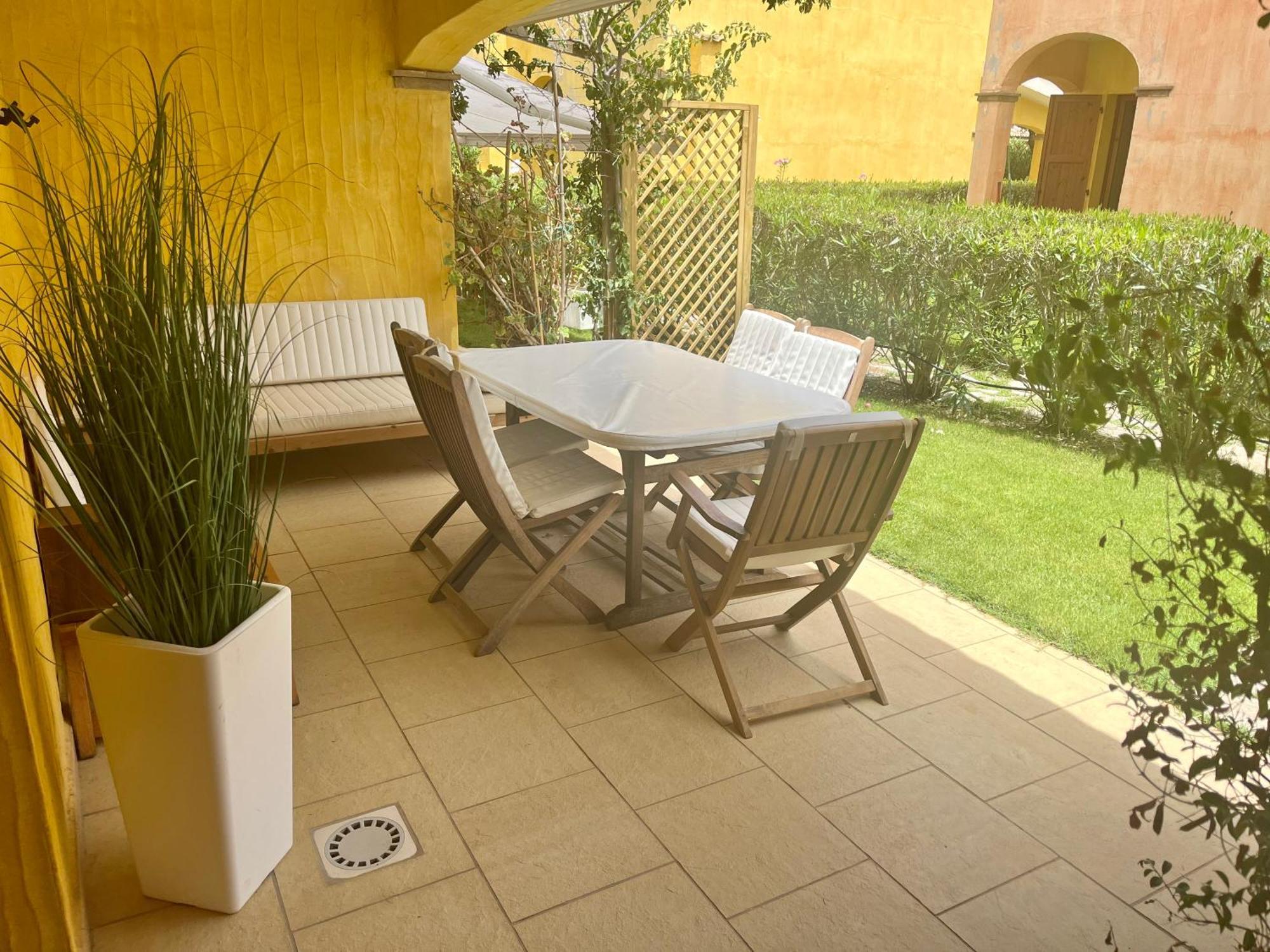 Porto Pino, Garden And Pool