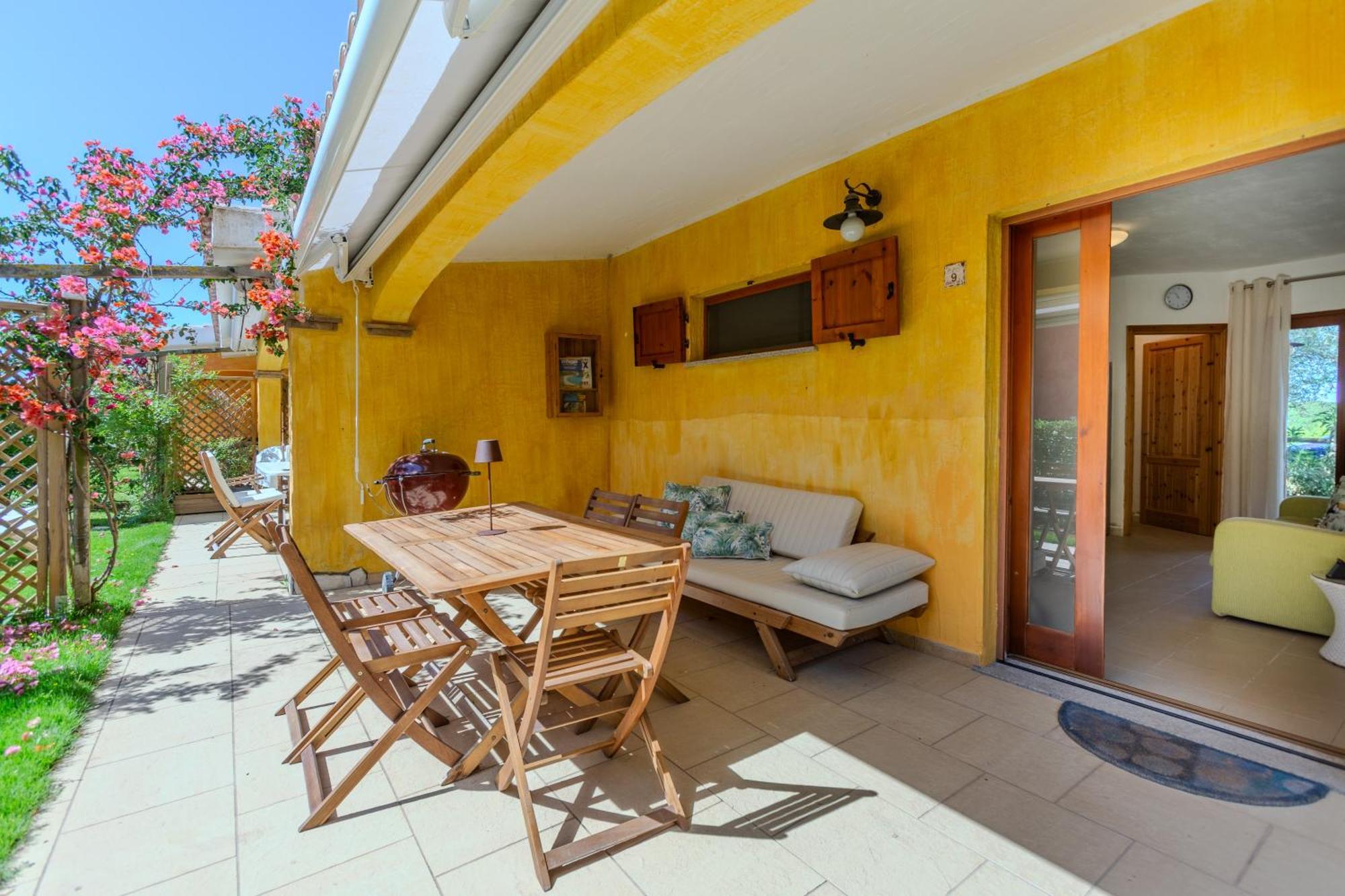 Porto Pino, Garden And Pool